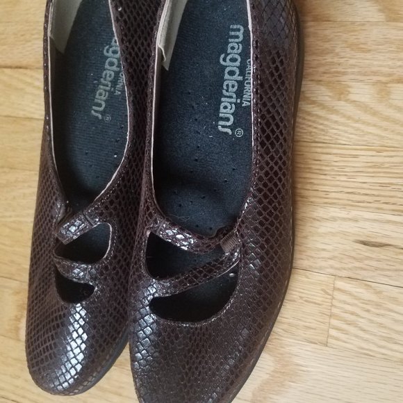 California Magdesians (R) - Picture 7 of 8